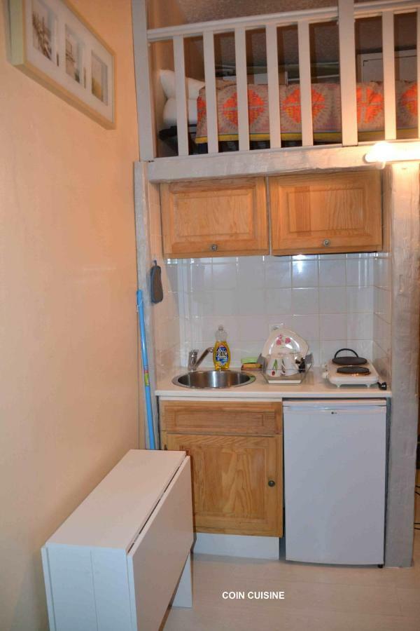 Petit Studio Dans Immeuble De Caractere Apartment Каутерец Екстериор снимка